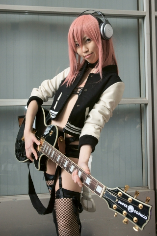 ‘官网开云’晶刚婚礼:前律政司梁爱诗主婚 叶倩文夫妇表演(图2) 开yun官网